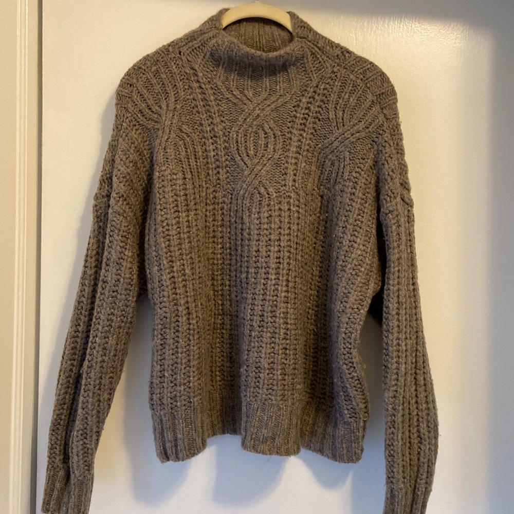 aerie turtle neck sweater